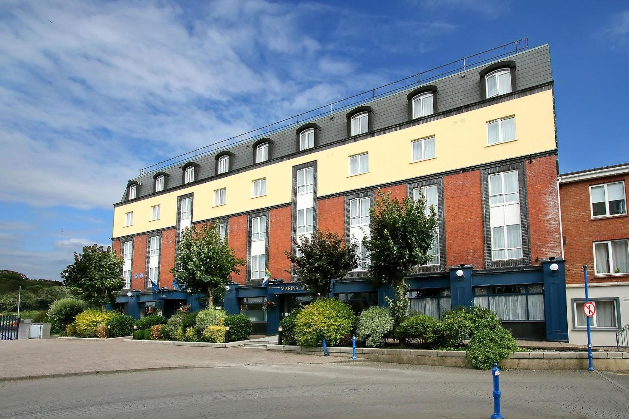 Waterford Marina Hotel Exterior photo